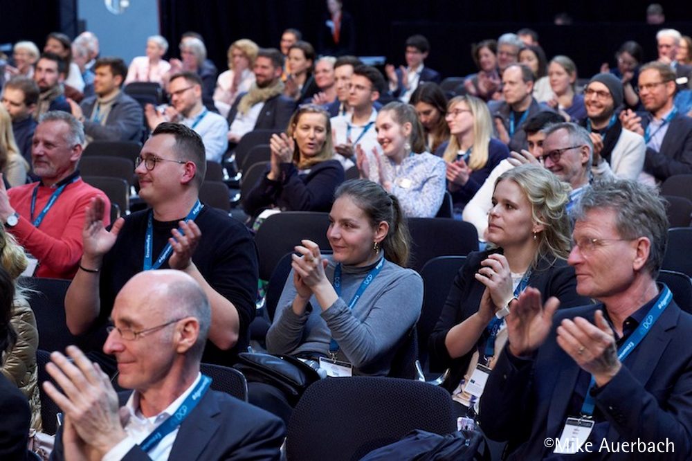 Pneumologie-Kongress: 4.700 Teilnehmer übertreffen Erwartungen – Preise über 35.000 Euro für bedeutende wissenschaftliche Arbeiten verliehen