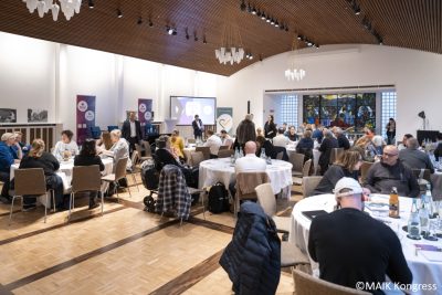 MAIK Update – Jahresauftaktveranstaltung der DEUTSCHENFACHPFLEGE für Führungskräfte, Personen im Management und an den Schnittstellen in der außerklinischen Intensivversorgung