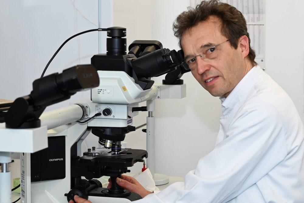 Krebsmedikament heilt COVID-19-Patientin von Lungenversagen