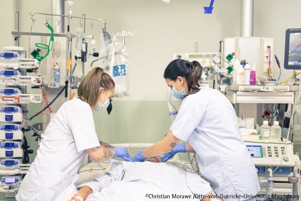 CoronaCare: Verbesserung der pflegerischen Versorgung